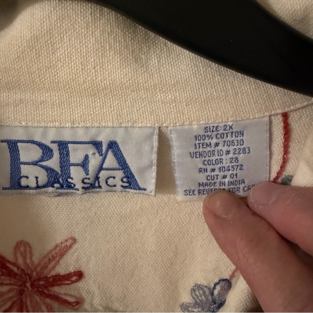 Vintage BFA Classics Ivory Floral Embroidered Canvas Shirt Jacket Cottagecore 2X - Picture 2 of 6